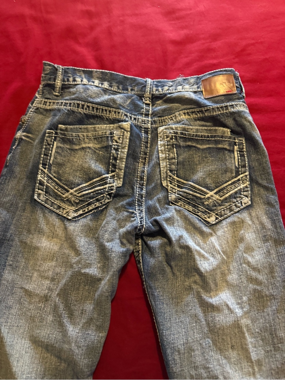 Men Jeans - Picture 3 of 3